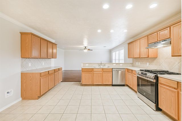 15023 Roche Rock Drive, Humble, TX 77396