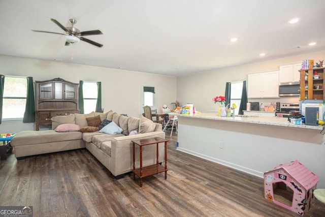 653 Meadows Farm Way, Monroe, GA 30655