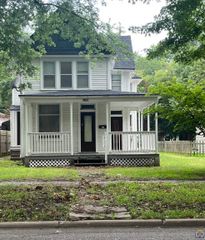 1269 SW Lane ST, Topeka, KS 66604