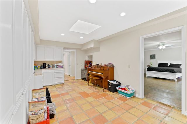 241 Chenoweth Dr, Corpus Christi, TX 78404