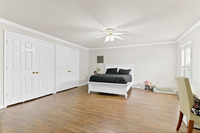 241 Chenoweth Dr, Corpus Christi, TX 78404