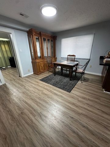 6238 W Eastwood Avenue, Chicago, IL 60630