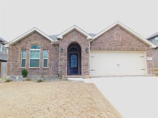 3921 Roxbury Street, Denton, TX 76210