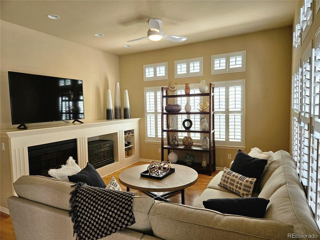 Image 11 of property listing at 9632 W Indore Drive, Littleton, CO 80128