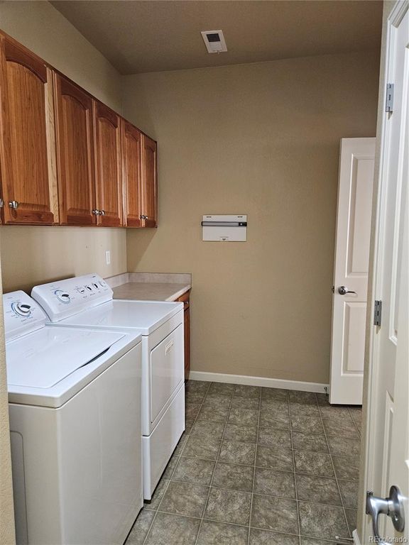 Image 19 of property listing at 9632 W Indore Drive, Littleton, CO 80128