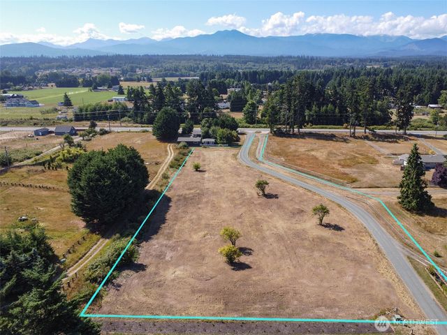 114 Leprechaun Lane, Port Angeles, WA 98362