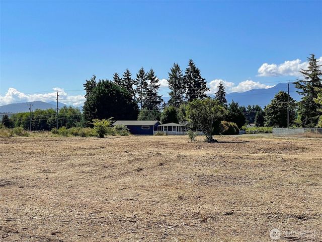 114 Leprechaun Lane, Port Angeles, WA 98362