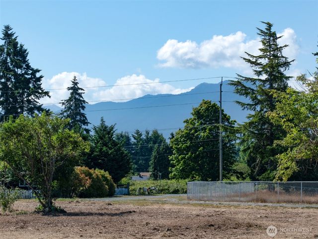 114 Leprechaun Lane, Port Angeles, WA 98362