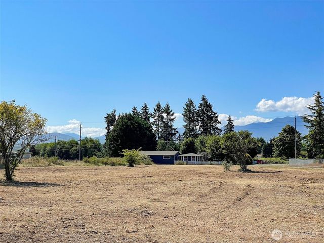 114 Leprechaun Lane, Port Angeles, WA 98362