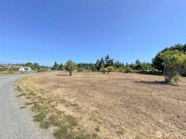 114 Leprechaun Lane, Port Angeles, WA 98362