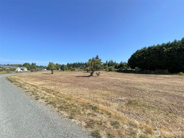 114 Leprechaun Lane, Port Angeles, WA 98362