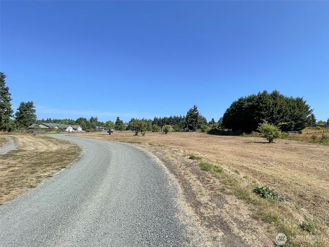 114 Leprechaun Lane, Port Angeles, WA 98362