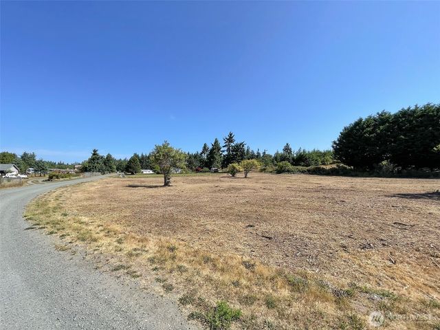 114 Leprechaun Lane, Port Angeles, WA 98362