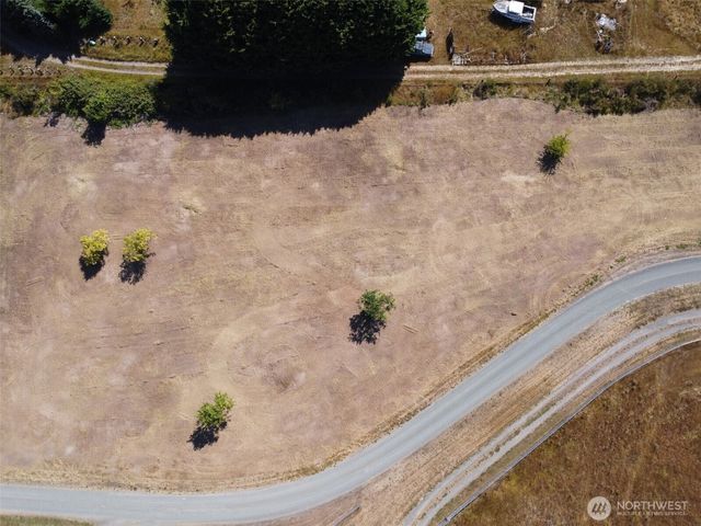 114 Leprechaun Lane, Port Angeles, WA 98362