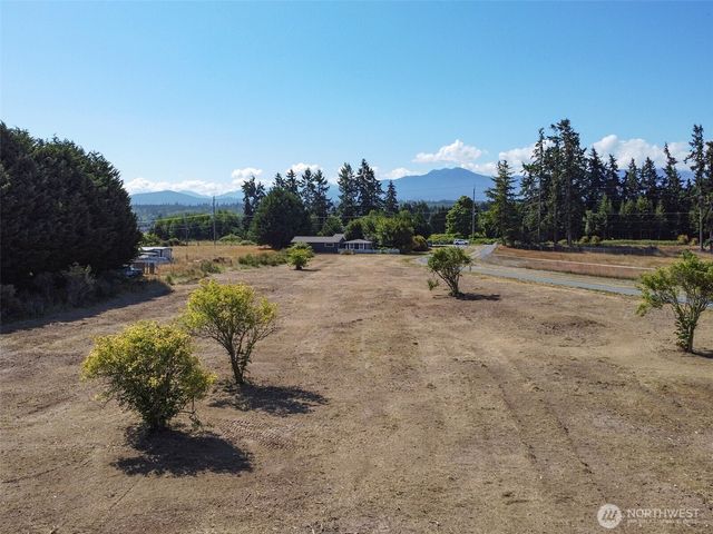 114 Leprechaun Lane, Port Angeles, WA 98362