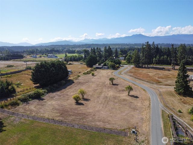 114 Leprechaun Lane, Port Angeles, WA 98362