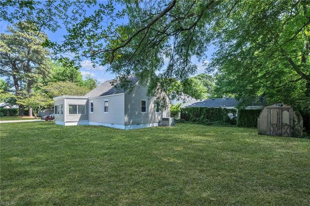 607 Sterling ST, Norfolk, VA 23505