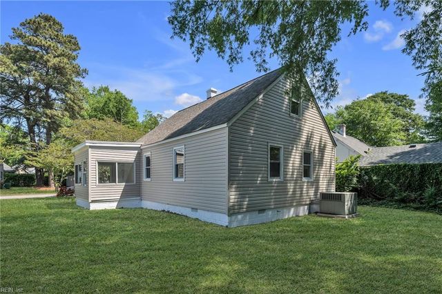 607 Sterling ST, Norfolk, VA 23505