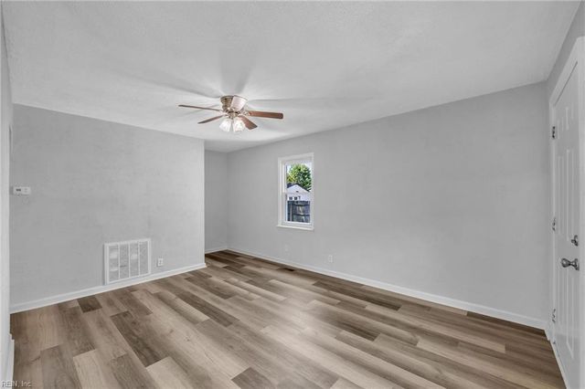 607 Sterling ST, Norfolk, VA 23505