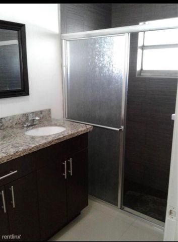 14025 Langley Place, Davie, FL 33325