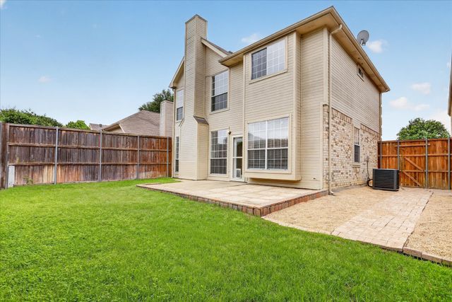 933 Highgate Drive, Lewisville, TX 75067