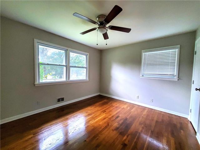 849 Capitol View Avenue NW, Atlanta, GA 30318