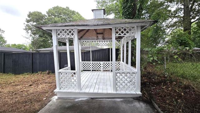 849 Capitol View Avenue NW, Atlanta, GA 30318