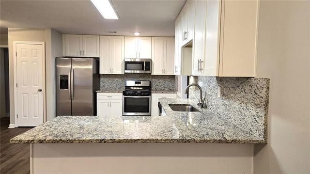 849 Capitol View Avenue NW, Atlanta, GA 30318