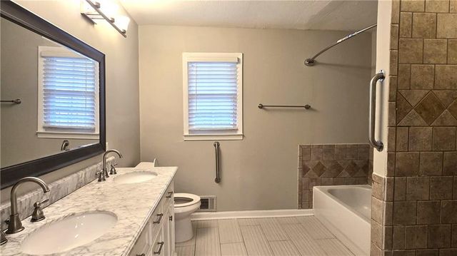 849 Capitol View Avenue NW, Atlanta, GA 30318