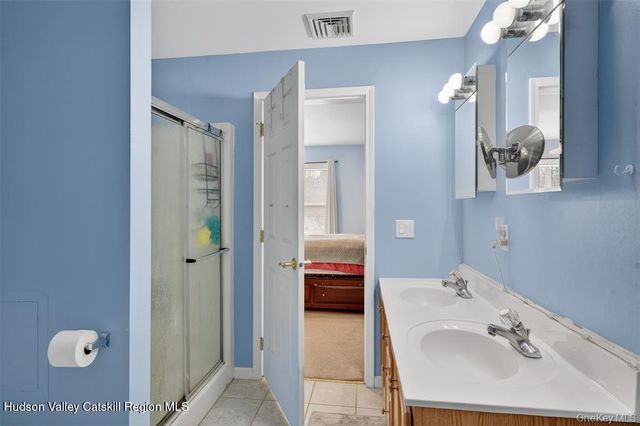 15 Wright Avenue, Hyde Park, NY 12538