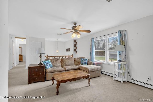 15 Wright Avenue, Hyde Park, NY 12538