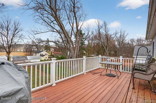 15 Wright Avenue, Hyde Park, NY 12538