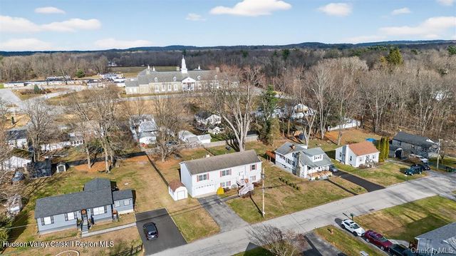 15 Wright Avenue, Hyde Park, NY 12538