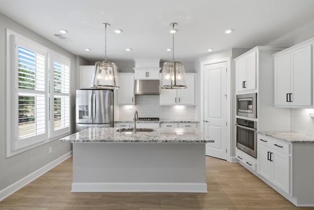 253 Chatuge Drive, Hoschton, GA 30548