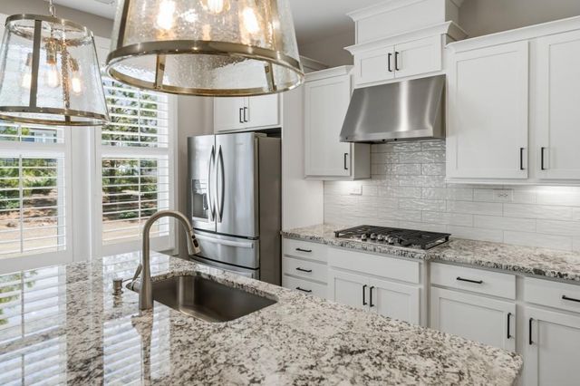 253 Chatuge Drive, Hoschton, GA 30548