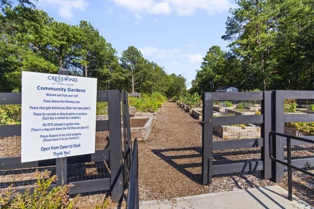 253 Chatuge Drive, Hoschton, GA 30548