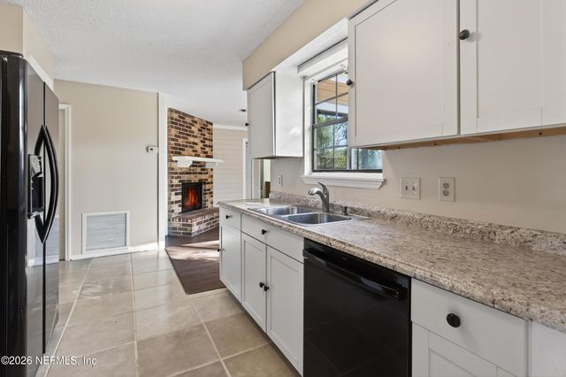 10931 MANDARIN STATION Drive E, Jacksonville, FL 32257