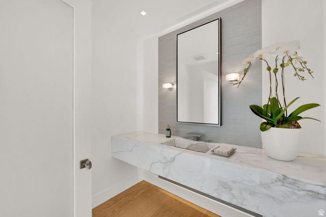 239 N VIRGINIA ST, Salt Lake City, UT 84103