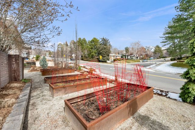 239 N VIRGINIA ST, Salt Lake City, UT 84103