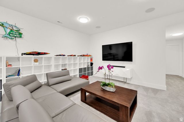 239 N VIRGINIA ST, Salt Lake City, UT 84103