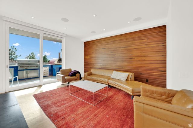 239 N VIRGINIA ST, Salt Lake City, UT 84103