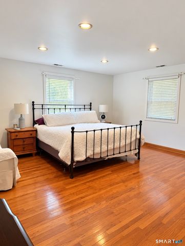 6 Overlook Drive, Old Saybrook, CT 06475
