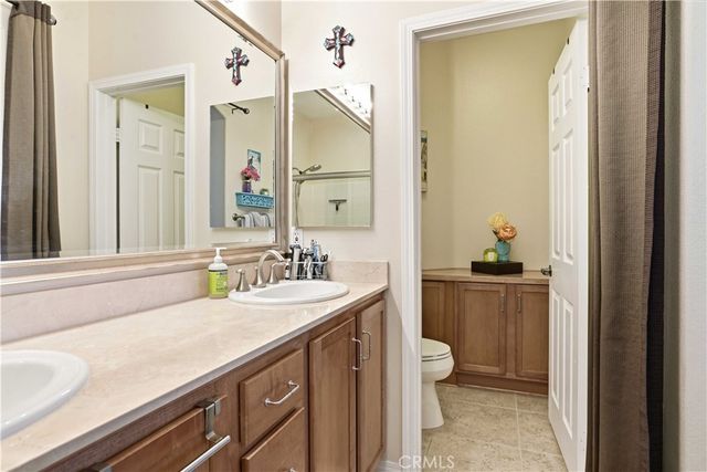 23891 Toscana, Valencia, CA 91354
