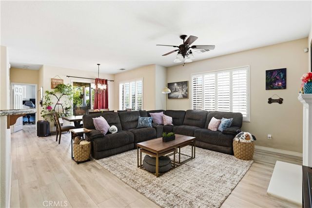 23891 Toscana, Valencia, CA 91354