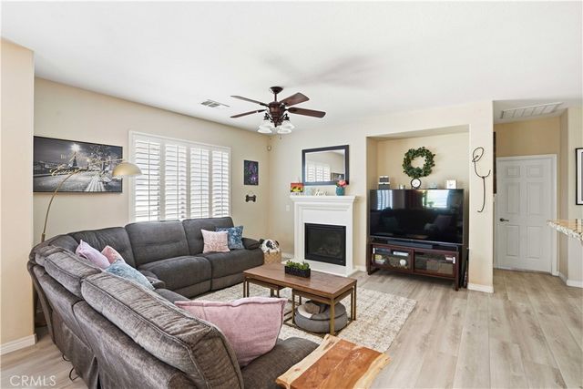 23891 Toscana, Valencia, CA 91354