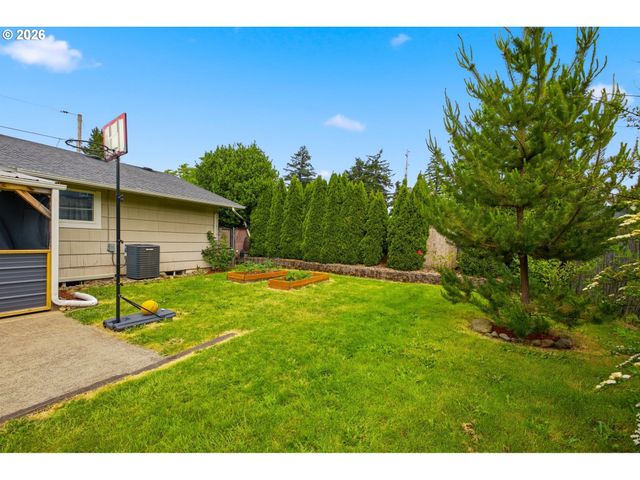 16110 Se CLAY St, Portland, OR 97233
