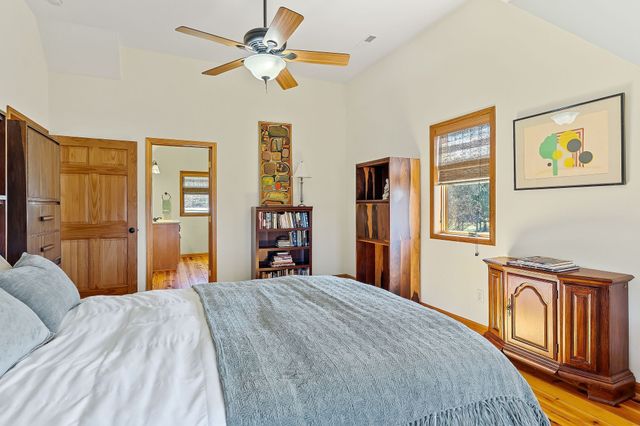 7775 Medley Amonette Rd, Silver Point, TN 38582