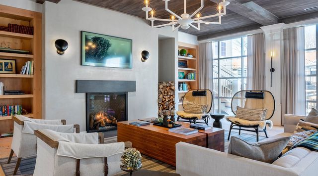 333 Unquowa Road 324, Fairfield, CT 06824