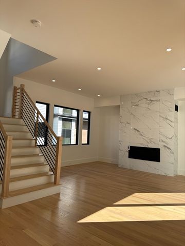 167 Winchester Street D, Newton, MA 02461