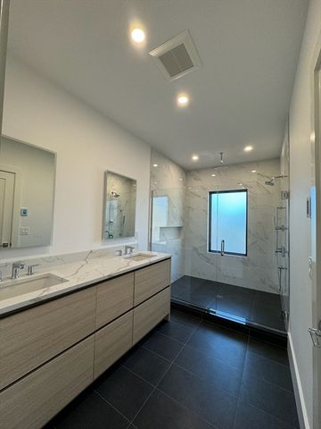 167 Winchester Street D, Newton, MA 02461